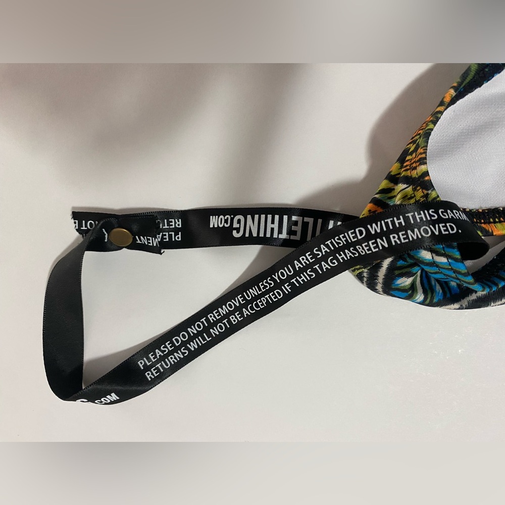 NWT PrettyLittleThing Bikini - Picture 8 of 9